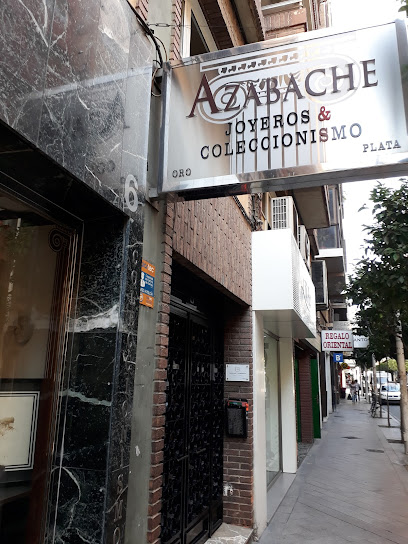 Azabache. Joyeros y Coleccionismo